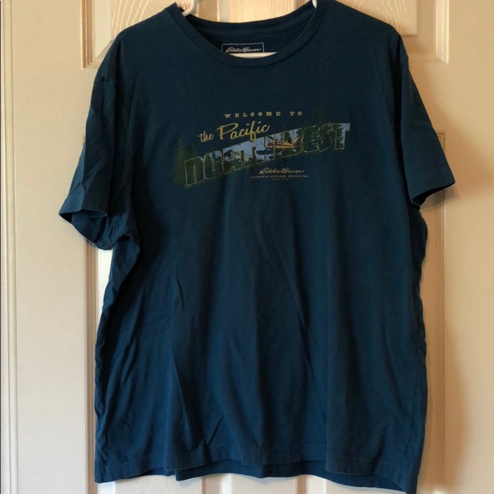 Eddie Bauer t shirt